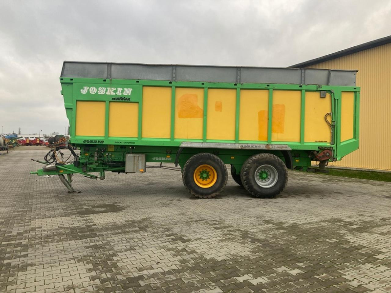 Joskin DRAKKAR 8600/37D180 - Remolque volquete agrícola: foto 2 Joskin DRAKKAR 8600/37D180 - Remolque volquete agrícola: foto 2