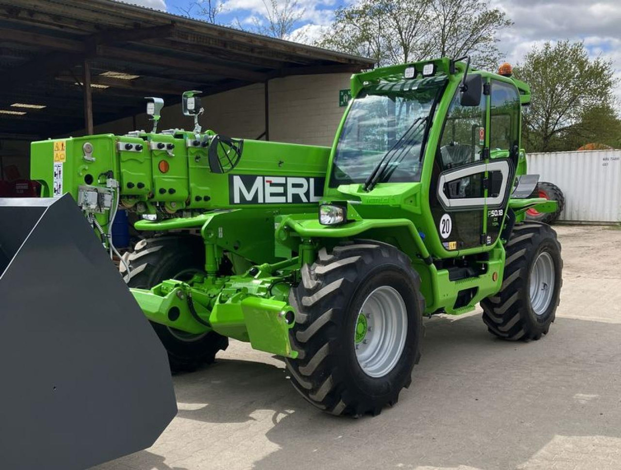Merlo P50.18 CS - Manipulador telescópico: foto 1 Merlo P50.18 CS - Manipulador telescópico: foto 1