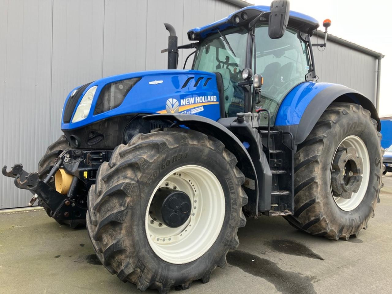 New Holland T7.315 - Tractor: foto 1 New Holland T7.315 - Tractor: foto 1