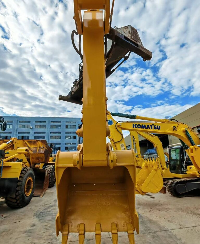 Caterpillar 330BL - Excavadora de cadenas: foto 2 Caterpillar 330BL - Excavadora de cadenas: foto 2