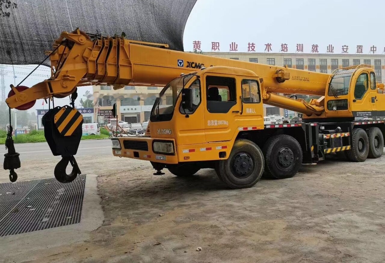 XCMG QY50B QY50K QY70K QY100K QY130K truck crane - Autogrúa: foto 1 XCMG QY50B QY50K QY70K QY100K QY130K truck crane - Autogrúa: foto 1