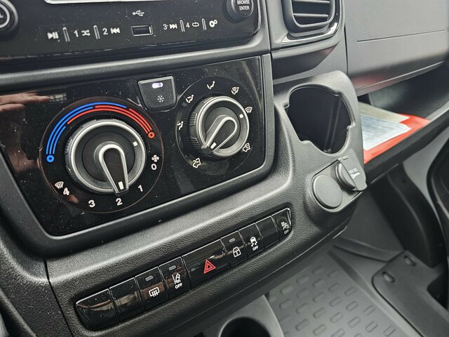 Camión FIAT Ducato L3 MAXI 140 Dreiseitenkipper AHK Kamera...: foto 17