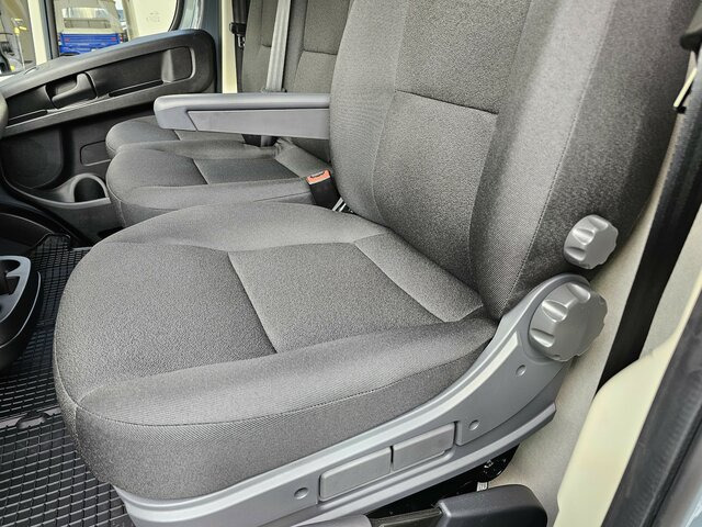 FIAT Ducato 35 Automatik AT L2H2 Voll-LED 260°... - Furgón: foto 2 FIAT Ducato 35 Automatik AT L2H2 Voll-LED 260°... - Furgón: foto 2