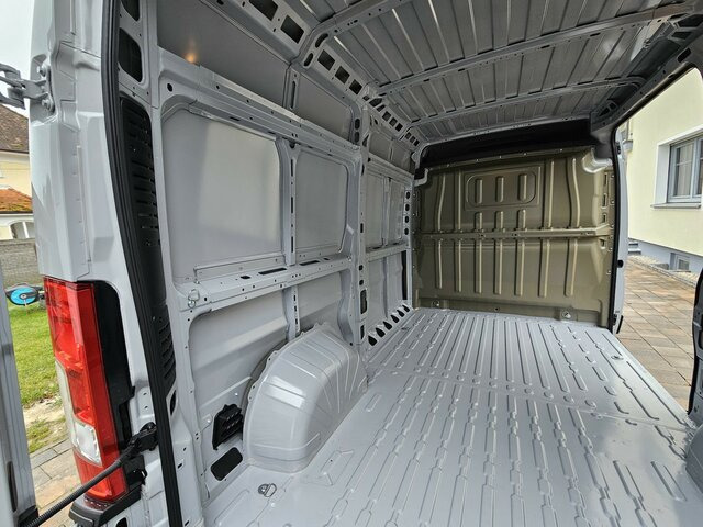 Leasing de FIAT Ducato 35 Automatik L2H2 Voll-LED dig Cockpit... FIAT Ducato 35 Automatik L2H2 Voll-LED dig Cockpit...: foto 28