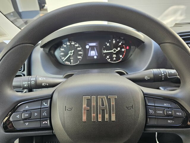 FIAT Ducato 35 MAXI L4H2 L5H2 15m³ Voll-LED 260° PDC - Furgón: foto 4 FIAT Ducato 35 MAXI L4H2 L5H2 15m³ Voll-LED 260° PDC - Furgón: foto 4