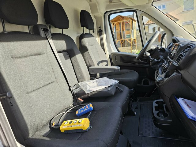 Furgón nuevo FIAT Ducato 35 MAXI L5H3 L4H3 180 LBW BÄR VanLift...: foto 11 Furgón nuevo FIAT Ducato 35 MAXI L5H3 L4H3 180 LBW BÄR VanLift...: foto 11