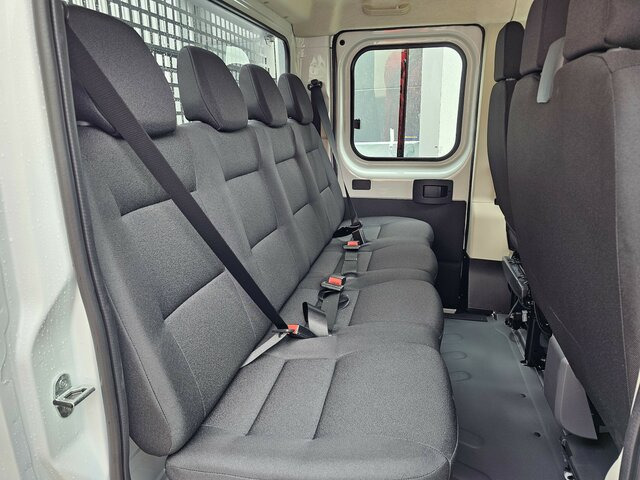 Caja abierta furgoneta, Furgoneta combi FIAT Ducato MAXI 140 Serie 9.2 2025 L5 Doppelkabine: foto 21