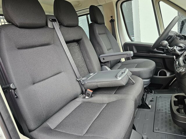 Caja abierta furgoneta, Furgoneta combi FIAT Ducato MAXI 140 Serie 9.2 2025 L5 Doppelkabine: foto 17