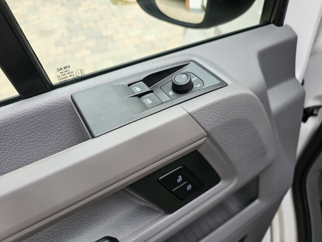 MAN TGE 3.140 Doka L3 Dreiseitenkipper Facelift - Volquete furgoneta, Furgoneta combi: foto 2 MAN TGE 3.140 Doka L3 Dreiseitenkipper Facelift - Volquete furgoneta, Furgoneta combi: foto 2