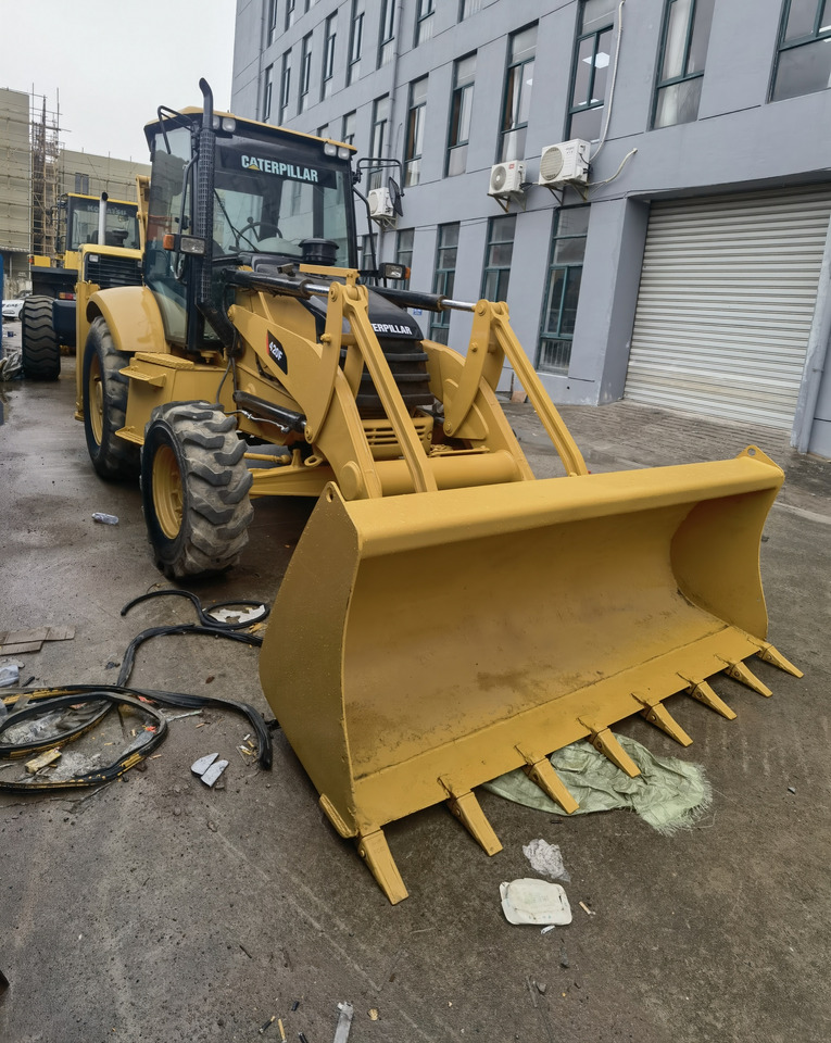 Cat 420F backhoe loader - Retroexcavadora: foto 4 Cat 420F backhoe loader - Retroexcavadora: foto 4