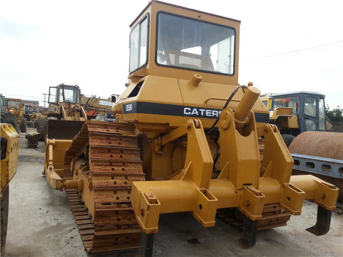 Caterpillar D5M bulldozer second hand caterpillar bulldozer D5M D6D D6G D6M cheap for sale - Bulldozer: foto 2 Caterpillar D5M bulldozer second hand caterpillar bulldozer D5M D6D D6G D6M cheap for sale - Bulldozer: foto 2