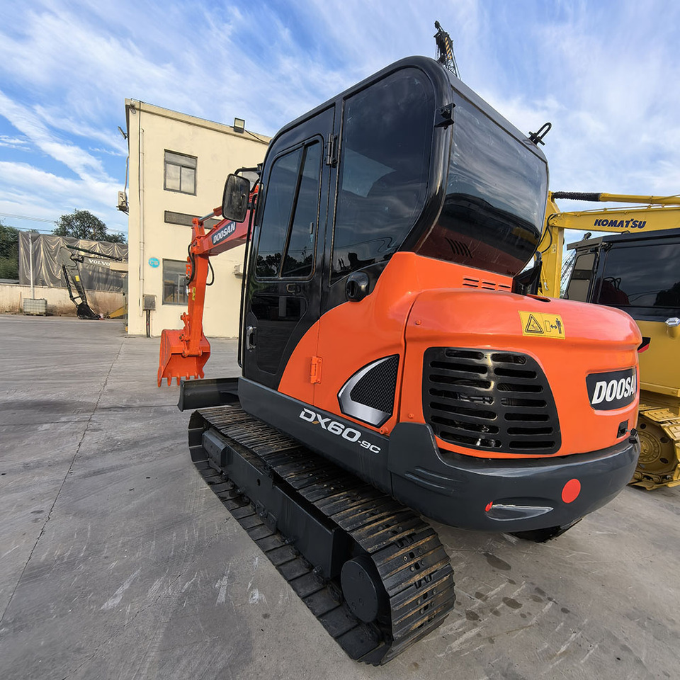 Doosan Dx60 Crawler Excavator - Excavadora de cadenas: foto 4 Doosan Dx60 Crawler Excavator - Excavadora de cadenas: foto 4