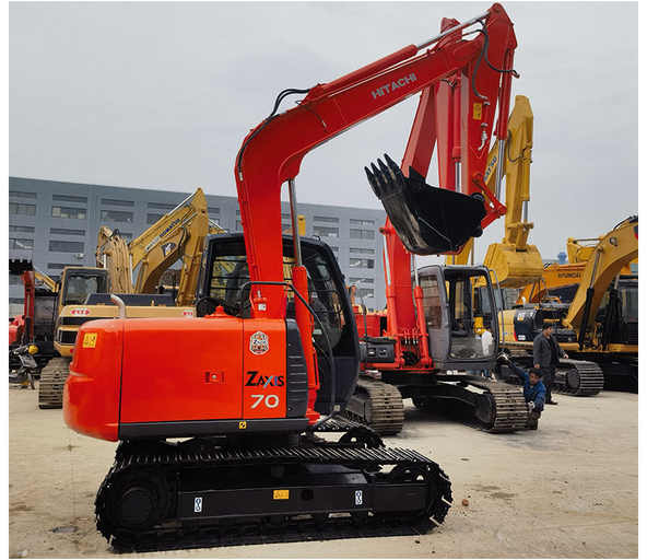 High performance second hand Hitachi ZX70 Used Excavator For Sale used Hitachi ZX70 excavator stocking in shanghai yard - Excavadora de cadenas: foto 1 High performance second hand Hitachi ZX70 Used Excavator For Sale used Hitachi ZX70 excavator stocking in shanghai yard - Excavadora de cadenas: foto 1