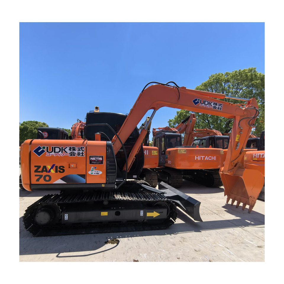 Hitachi ZX70 Excavator - Miniexcavadora: foto 1 Hitachi ZX70 Excavator - Miniexcavadora: foto 1