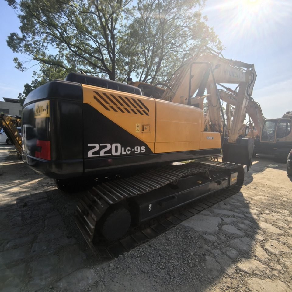 Hyundai 220LC-9S Excavator - Excavadora de cadenas: foto 4 Hyundai 220LC-9S Excavator - Excavadora de cadenas: foto 4