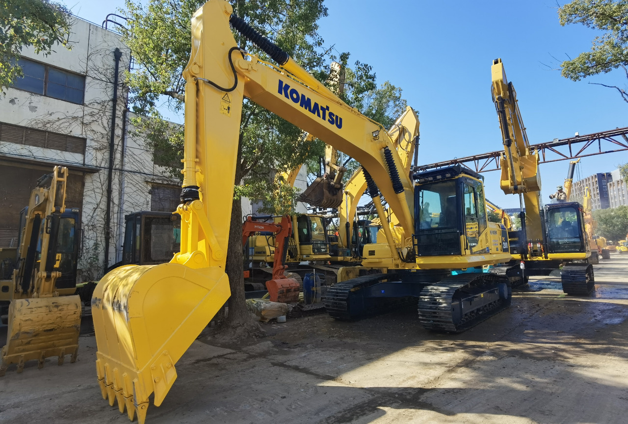 Komatsu PC200-8 Excavator - Excavadora de cadenas: foto 3 Komatsu PC200-8 Excavator - Excavadora de cadenas: foto 3