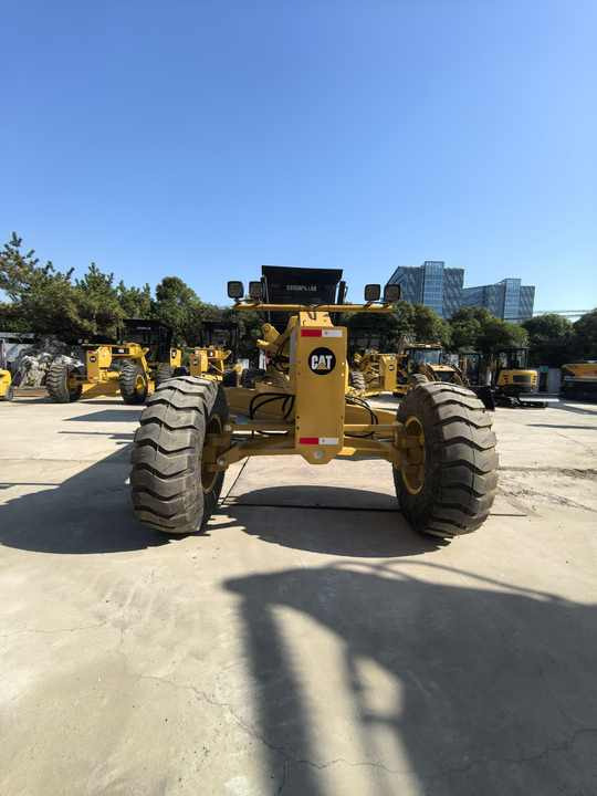 Original Condition Caterpillar Used 140K Motor Graders Japan Cat 140h 140g 140K Hot Sale in shanghai - Grader: foto 2 Original Condition Caterpillar Used 140K Motor Graders Japan Cat 140h 140g 140K Hot Sale in shanghai - Grader: foto 2