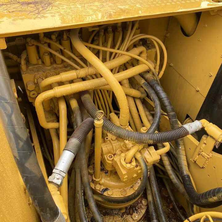Original Japan cheap second hand excavator/digger cat 320D2 excavator used CAT excavator cat 320D2 for sale - Excavadora de cadenas: foto 5 Original Japan cheap second hand excavator/digger cat 320D2 excavator used CAT excavator cat 320D2 for sale - Excavadora de cadenas: foto 5