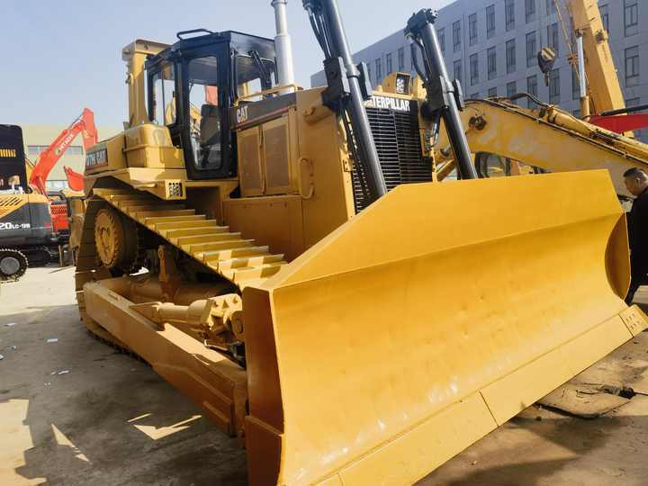 Original Japan made earth-moving bulldozer Caterpillar D7H dozer CAT heavy bulldozer D7 cheap dozer in China - Bulldozer: foto 4 Original Japan made earth-moving bulldozer Caterpillar D7H dozer CAT heavy bulldozer D7 cheap dozer in China - Bulldozer: foto 4