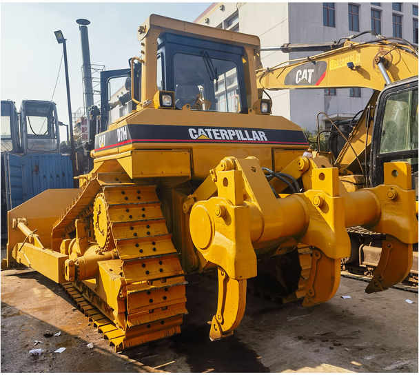 Original Japan made earth-moving bulldozer Caterpillar D7H dozer CAT heavy bulldozer D7 cheap dozer in China - Bulldozer: foto 1 Original Japan made earth-moving bulldozer Caterpillar D7H dozer CAT heavy bulldozer D7 cheap dozer in China - Bulldozer: foto 1