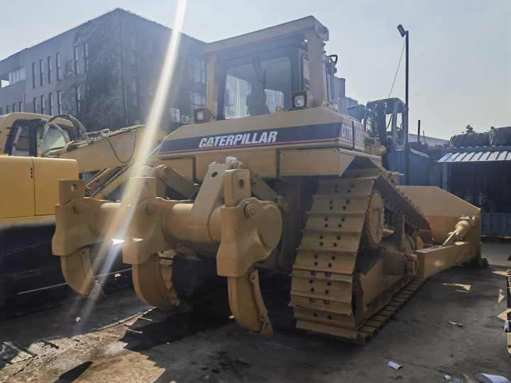 Original Japan made earth-moving bulldozer Caterpillar D7H dozer CAT heavy bulldozer D7 cheap dozer in China - Bulldozer: foto 3 Original Japan made earth-moving bulldozer Caterpillar D7H dozer CAT heavy bulldozer D7 cheap dozer in China - Bulldozer: foto 3
