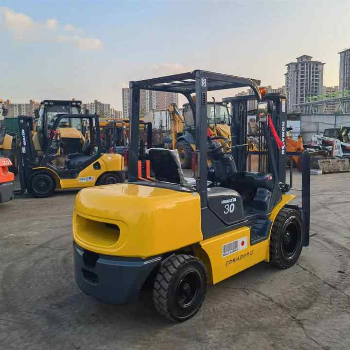 Second Hand Komatsu FD30 Forklift Comfortable and Convenient used komatsu fd30 with good condition for sale - Carretilla elevadora diésel: foto 3 Second Hand Komatsu FD30 Forklift Comfortable and Convenient used komatsu fd30 with good condition for sale - Carretilla elevadora diésel: foto 3