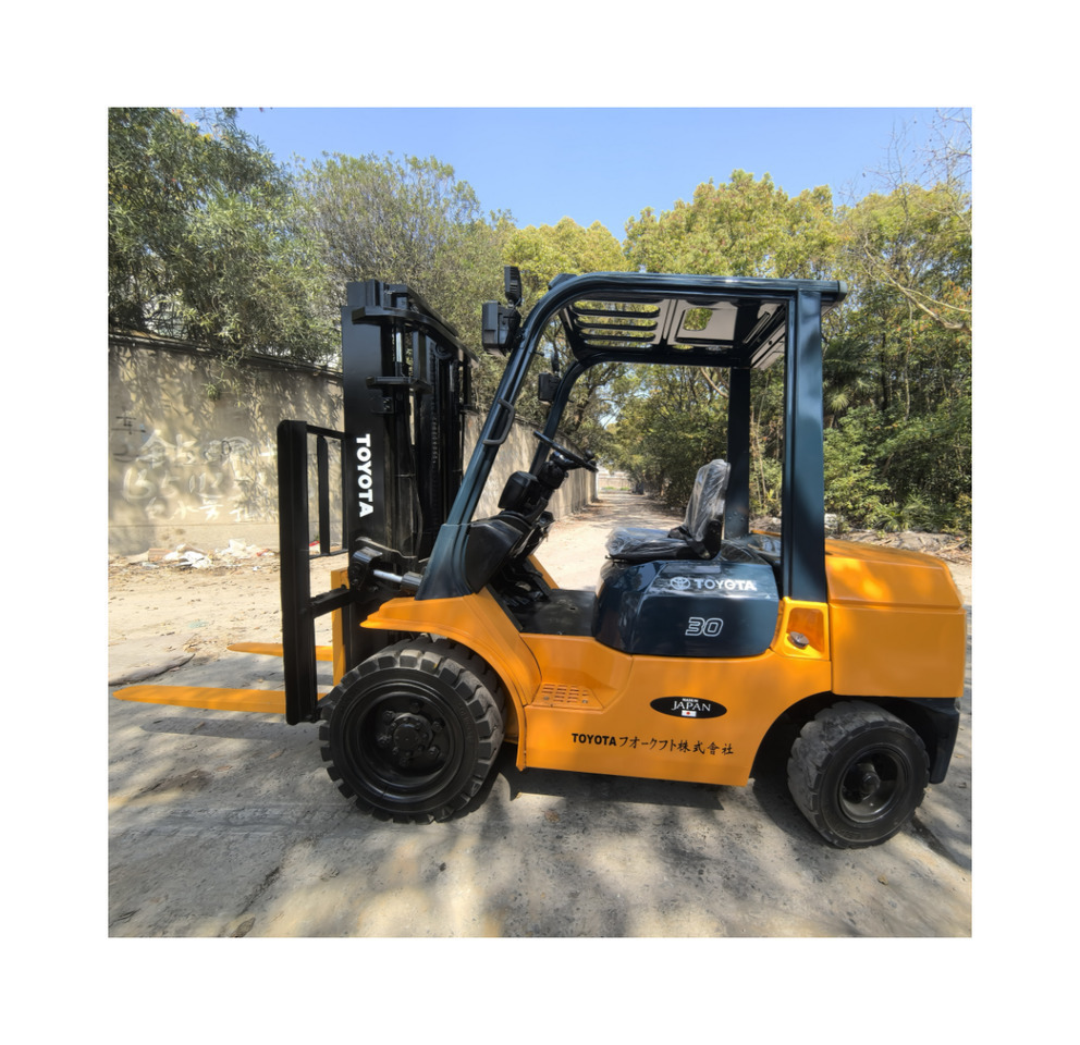 Toyota FD30 Forklift - Carretilla elevadora diésel: foto 1 Toyota FD30 Forklift - Carretilla elevadora diésel: foto 1