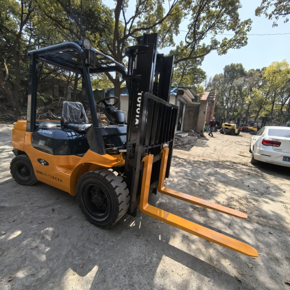 Toyota FD30 Forklift - Carretilla elevadora diésel: foto 5 Toyota FD30 Forklift - Carretilla elevadora diésel: foto 5