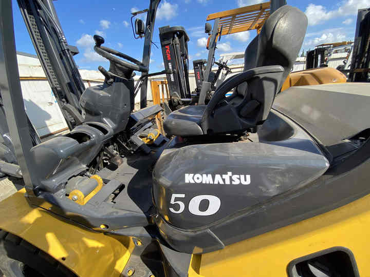 Second hand Komatsu Forklift FD50 FD30 FD25 FD70 used Komatsu Forklift cheap for sale - Carretilla elevadora diésel: foto 5 Second hand Komatsu Forklift FD50 FD30 FD25 FD70 used Komatsu Forklift cheap for sale - Carretilla elevadora diésel: foto 5