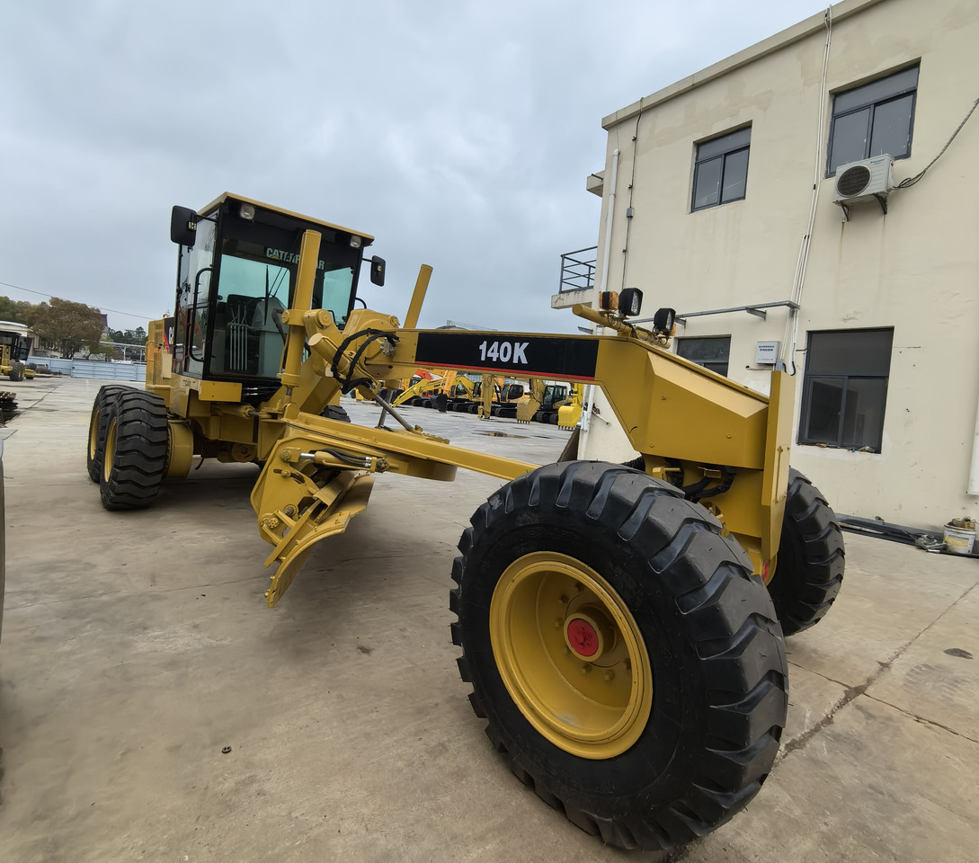 Used caterpillar 140k motor grader - Grader: foto 1 Used caterpillar 140k motor grader - Grader: foto 1