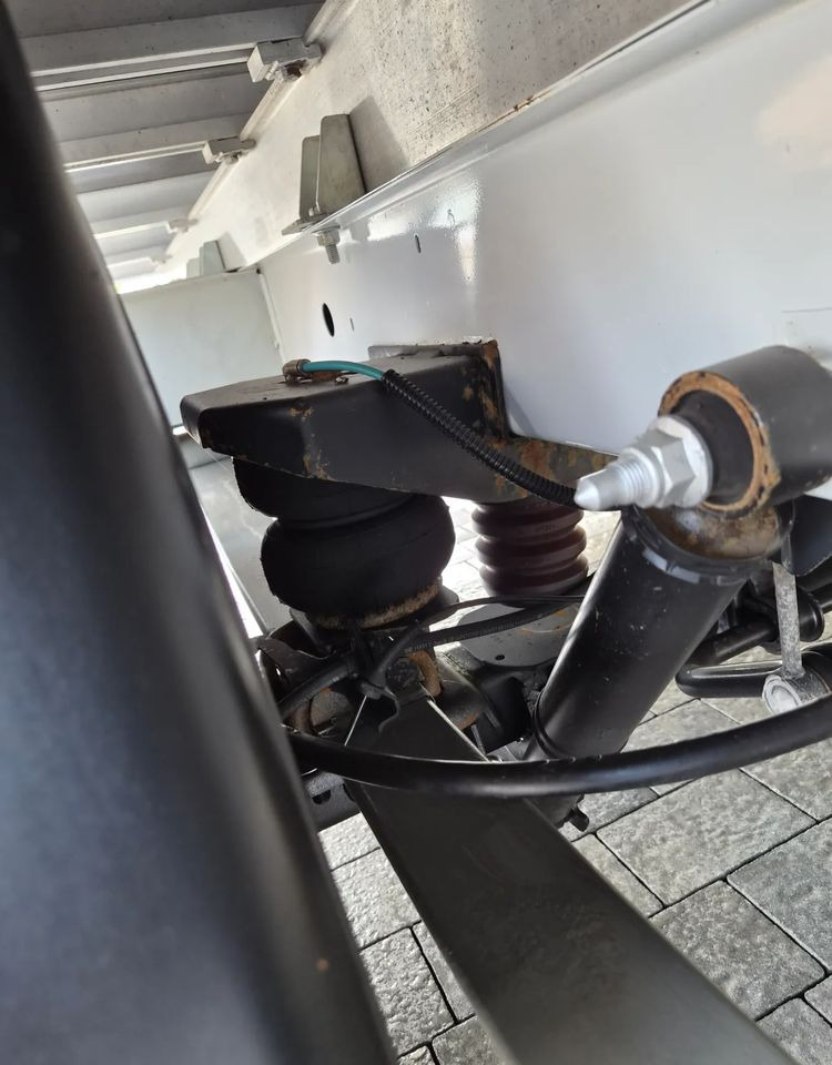 Caja abierta furgoneta Renault Master zabudowa 12 palet-reg wysokości Spanie XXL: foto 14 Caja abierta furgoneta Renault Master zabudowa 12 palet-reg wysokości Spanie XXL: foto 14