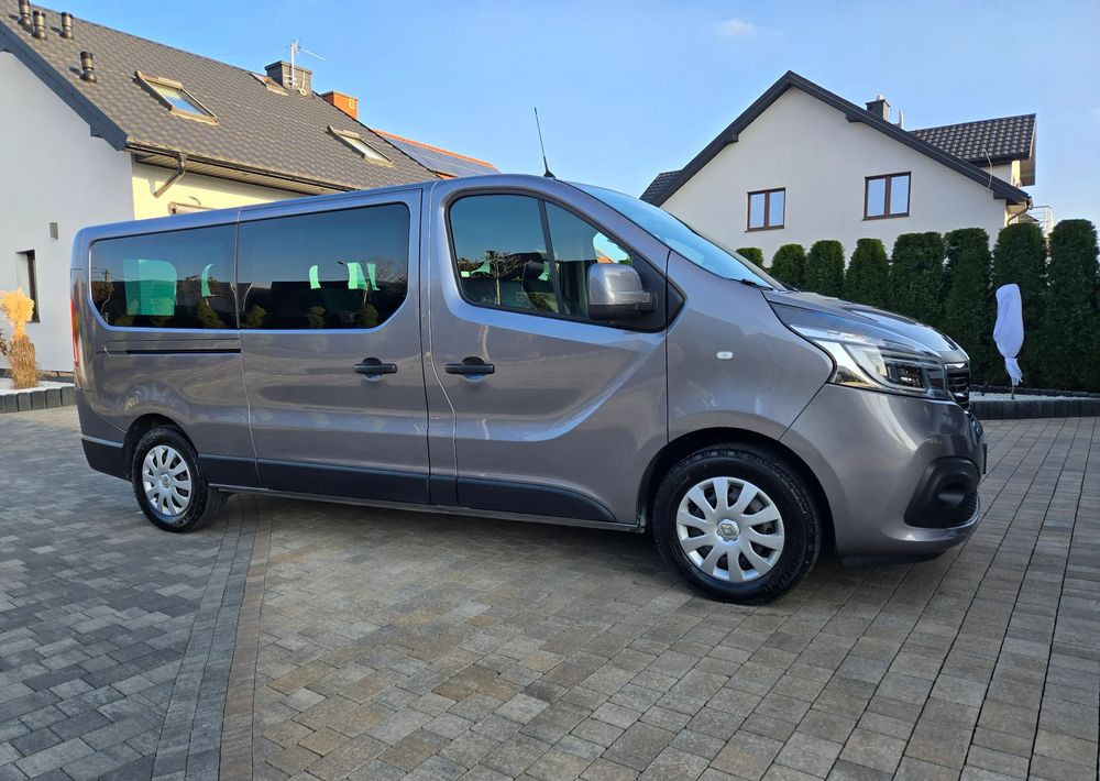 Renault Trafic Grand SpaceClass 2.0 dCi EDC - Coche: foto 1 Renault Trafic Grand SpaceClass 2.0 dCi EDC - Coche: foto 1