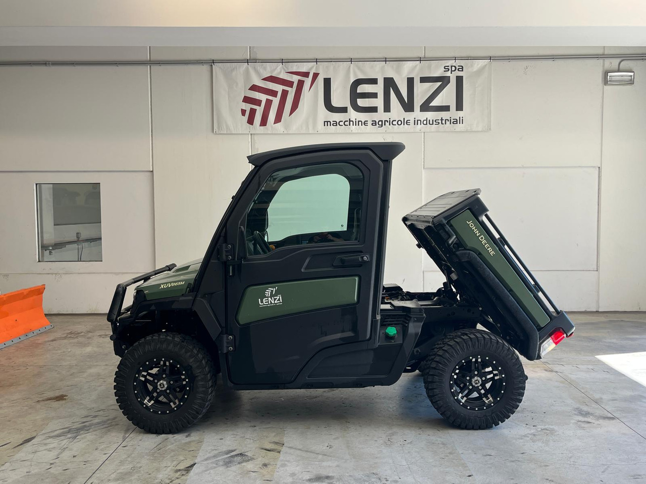 GATOR XUV865M - Cuadrimoto: foto 2 GATOR XUV865M - Cuadrimoto: foto 2