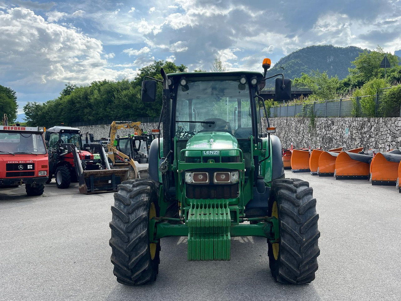 TRATTORE JOHN DEERE 5080 M - Tractor: foto 3 TRATTORE JOHN DEERE 5080 M - Tractor: foto 3