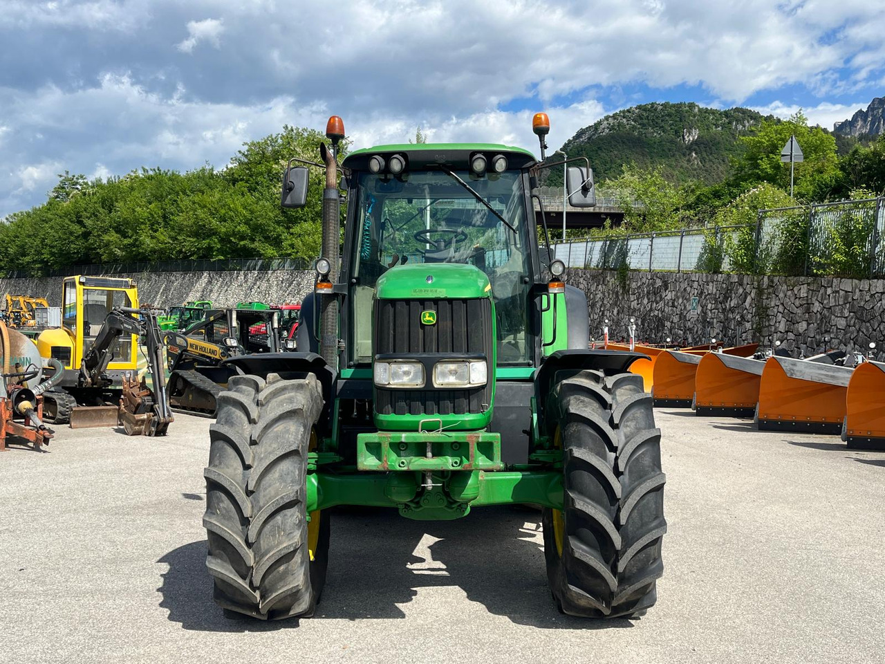 TRATTORE JOHN DEERE 6920S - Tractor: foto 5 TRATTORE JOHN DEERE 6920S - Tractor: foto 5