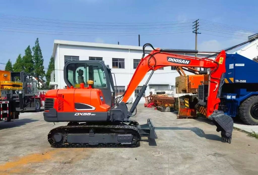 Doosan DH 55 - Miniexcavadora: foto 4 Doosan DH 55 - Miniexcavadora: foto 4