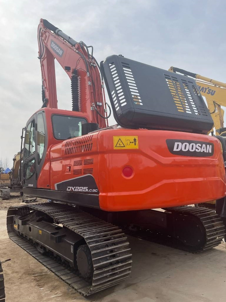 Doosan DX 220 LC-9C - Excavadora de cadenas: foto 2 Doosan DX 220 LC-9C - Excavadora de cadenas: foto 2