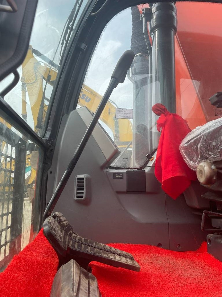 Doosan DX 220 LC-9C - Excavadora de cadenas: foto 5 Doosan DX 220 LC-9C - Excavadora de cadenas: foto 5