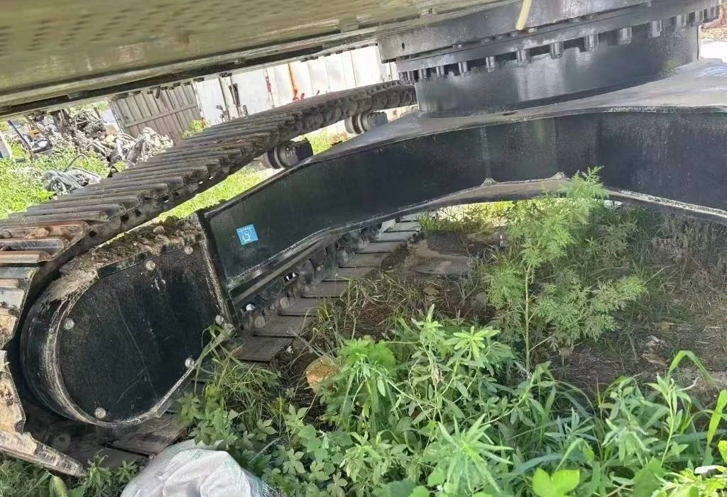 Hitachi 250  - Excavadora de cadenas: foto 4 Hitachi 250  - Excavadora de cadenas: foto 4