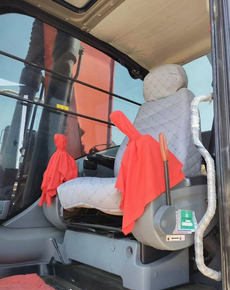 Hitachi ZX 240  - Excavadora de cadenas: foto 3 Hitachi ZX 240  - Excavadora de cadenas: foto 3