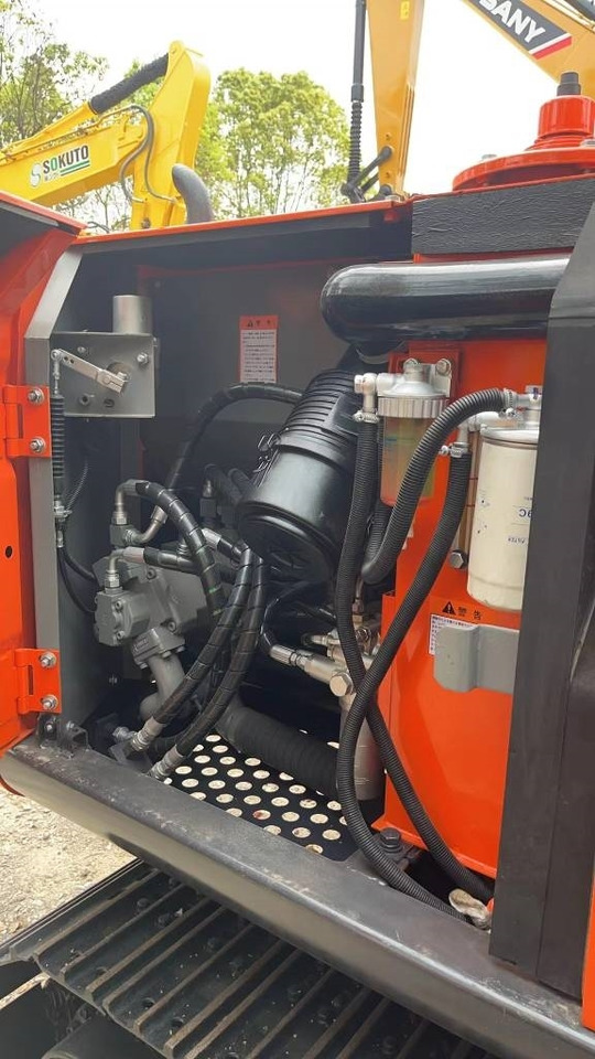 Hitachi ZX 70 - Miniexcavadora: foto 3 Hitachi ZX 70 - Miniexcavadora: foto 3