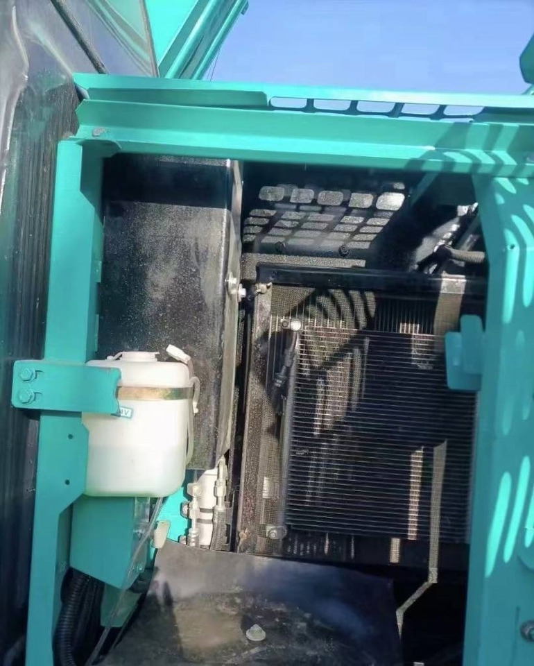 Excavadora de cadenas Kobelco 75: foto 7 Excavadora de cadenas Kobelco 75: foto 7