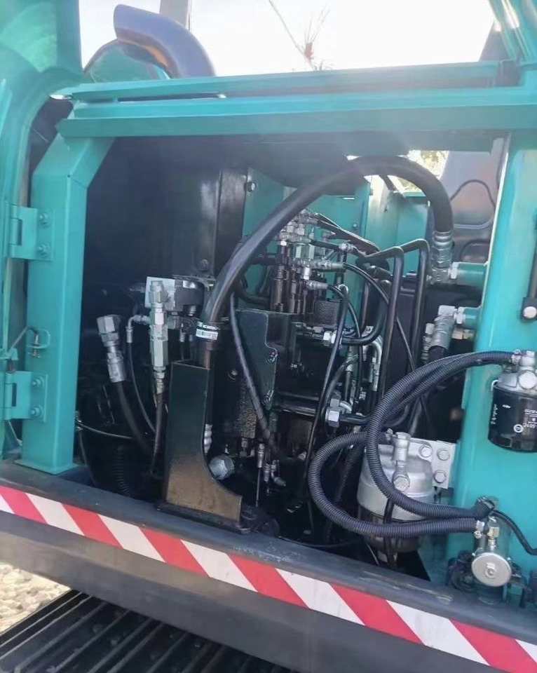 Excavadora de cadenas Kobelco 75: foto 17 Excavadora de cadenas Kobelco 75: foto 17