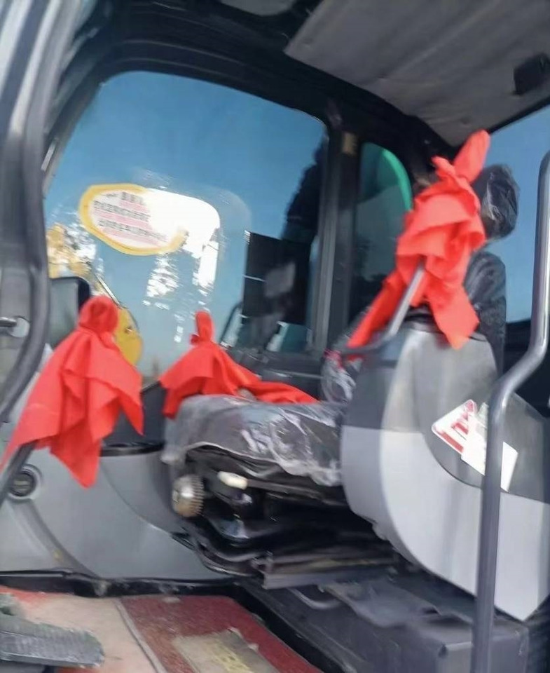 Excavadora de cadenas Kobelco 75: foto 12 Excavadora de cadenas Kobelco 75: foto 12