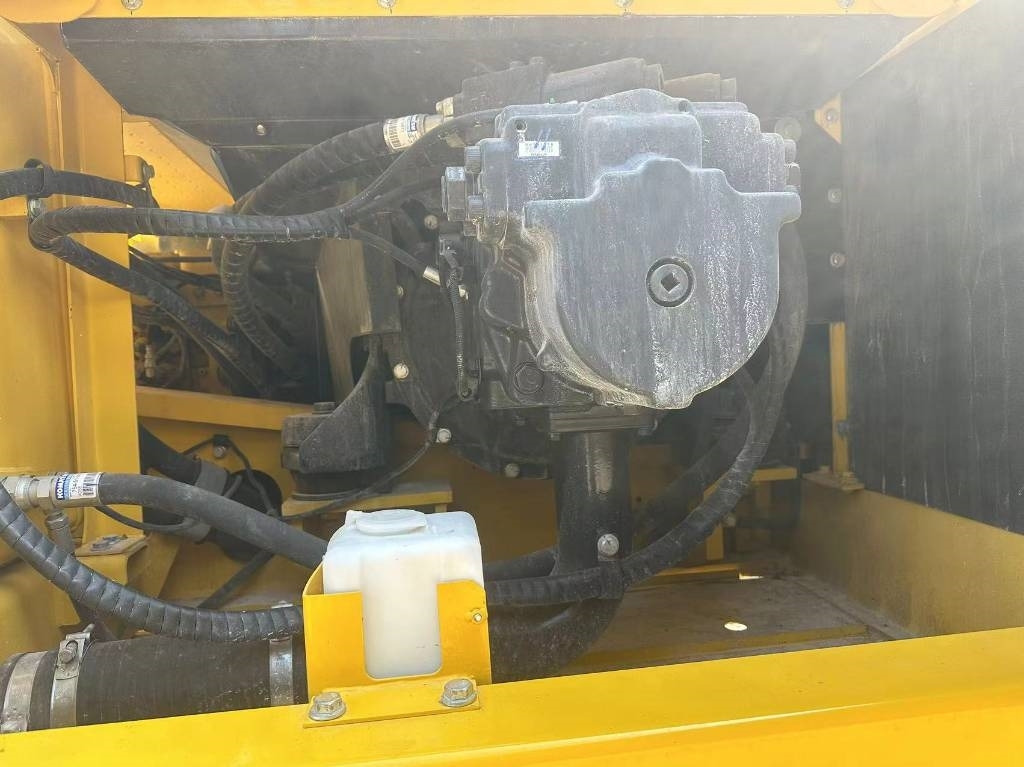 Komatsu PC 400-8 - Excavadora de cadenas: foto 5 Komatsu PC 400-8 - Excavadora de cadenas: foto 5