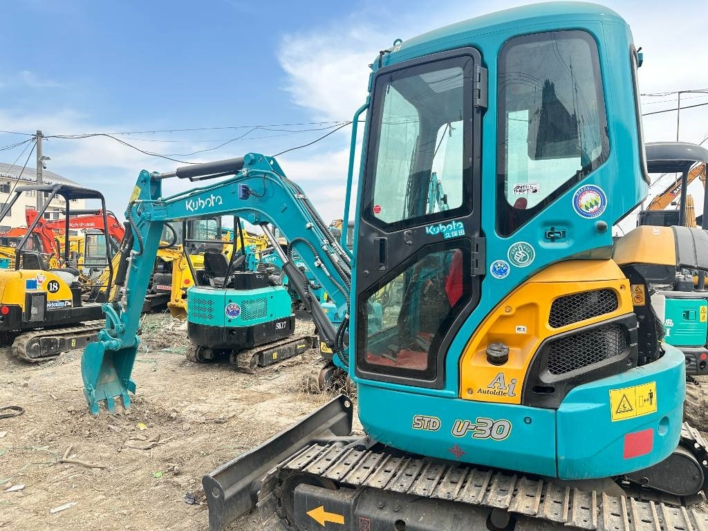 Kubota U 30 - Miniexcavadora: foto 1 Kubota U 30 - Miniexcavadora: foto 1