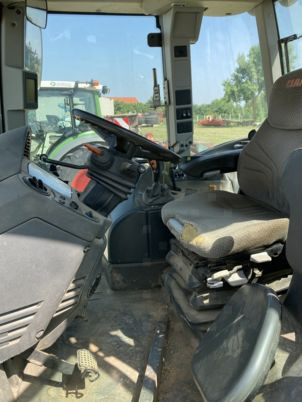 Claas ARES 697 ATZ - Tractor: foto 5 Claas ARES 697 ATZ - Tractor: foto 5