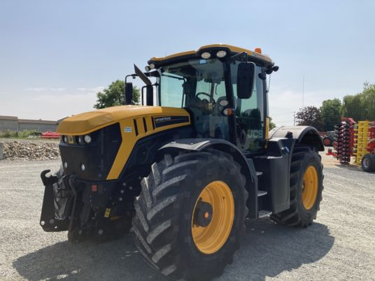 JCB FASTRAC 4220 - Tractor: foto 2 JCB FASTRAC 4220 - Tractor: foto 2