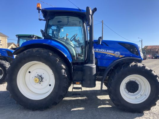 Tractor New Holland T7.210: foto 7