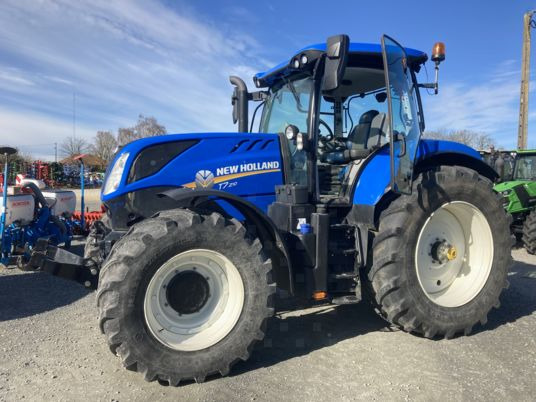 Tractor New Holland T7.210: foto 8